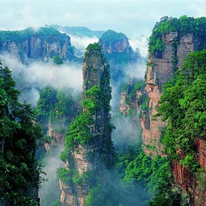 休閑自駕D線：張家界、天門山、天門洞、天子山、寶峰湖或黃龍洞四天三晚游