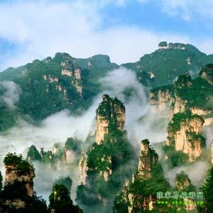 【長(zhǎng)沙往返線(xiàn)路1】張家界、鳳凰古城、天子山、黃龍洞三晚四日游