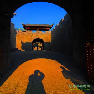 單獨成團M線：張家界袁家界、乾州城四天三晚獨立成團游