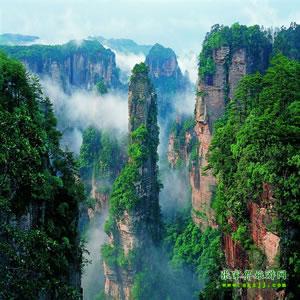 長(zhǎng)沙往返B1線：韶山、張家界純玩三日游（獨(dú)家推出）